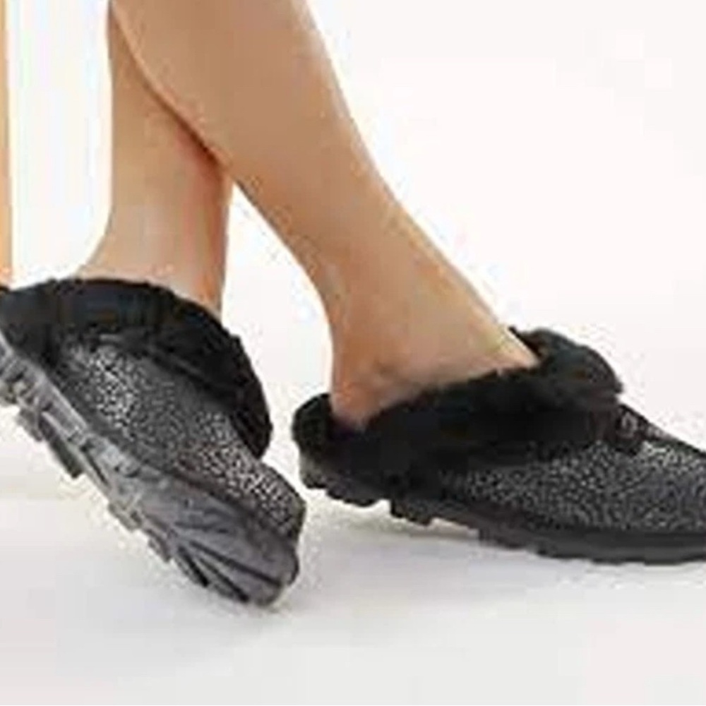 UGG Black Metallic Silver Textured Slippers with Fur Shearling Slide